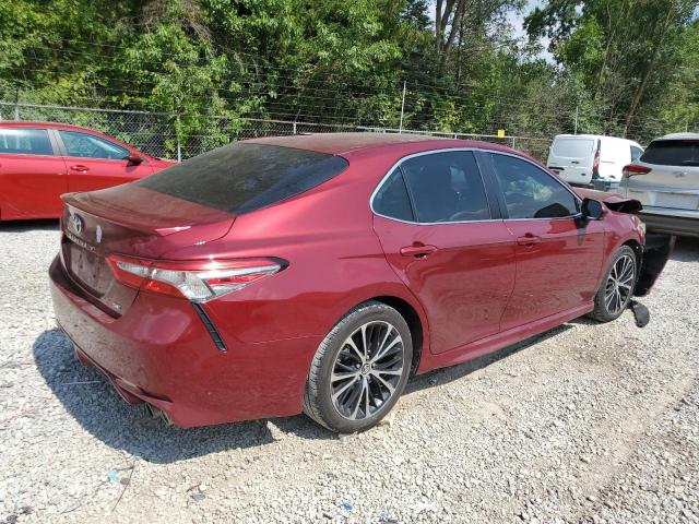 4T1B11HK4JU602603 - 2018 TOYOTA CAMRY L RED photo 3