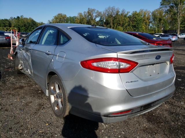 1FA6P0H77E5380252 - 2014 FORD FUSION SE SILVER photo 2