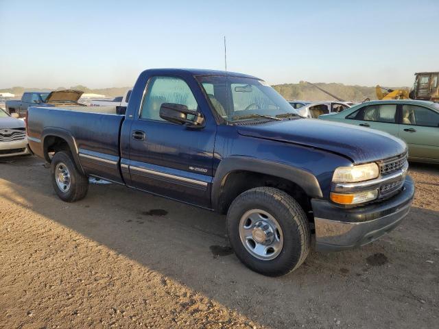 1GCGC24U01Z298867 - 2001 CHEVROLET SILVERADO C2500 BLUE photo 4