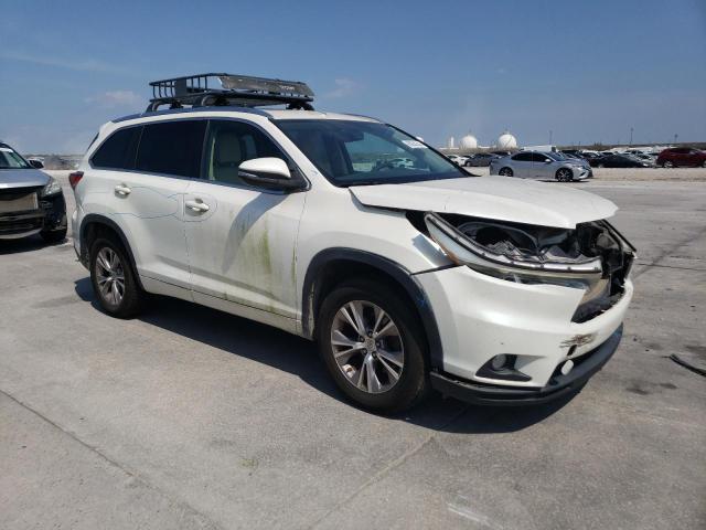 5TDKKRFH8FS111471 - 2015 TOYOTA HIGHLANDER XLE WHITE photo 4