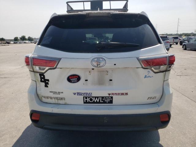 5TDKKRFH8FS111471 - 2015 TOYOTA HIGHLANDER XLE WHITE photo 6