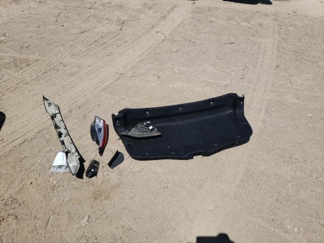 5YFP4RCE1LP014076 - 2020 TOYOTA COROLLA SE BLACK photo 12