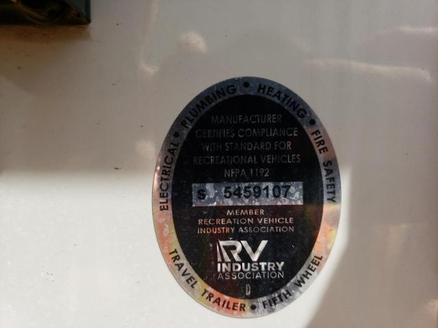 4YDF37927L4700431 - 2020 KEYSTONE MONTANA 白色 照片 8