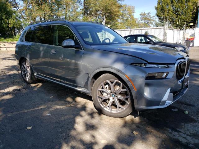 5UX23EM04R9S18232 - 2024 BMW X7 XDRIVE40I GRAY photo 4