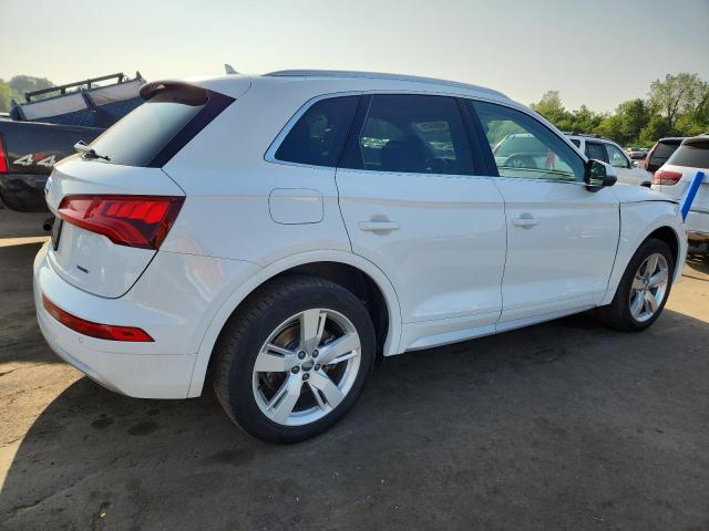 WA1BNAFY8K2056086 - 2019 AUDI Q5 PREMIUM PLUS WHITE photo 3