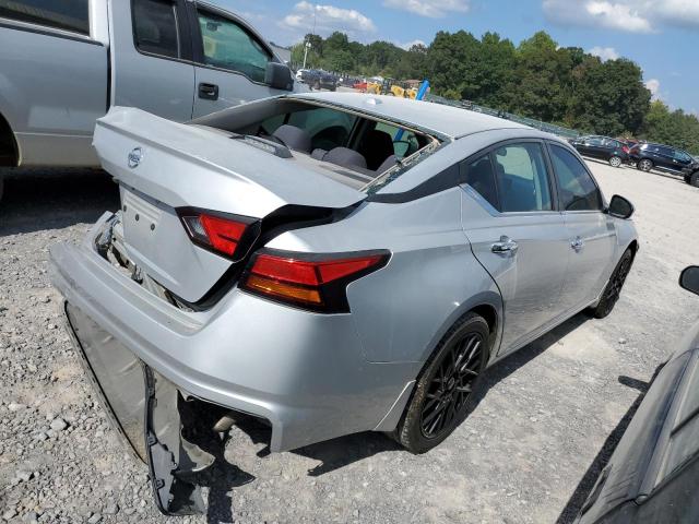 1N4BL4BV4KC171289 - 2019 NISSAN ALTIMA S SILVER photo 3