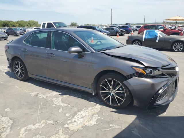 4T1T11AK0PU826622 - 2023 TOYOTA CAMRY SE NIGHT SHADE GRAY photo 4