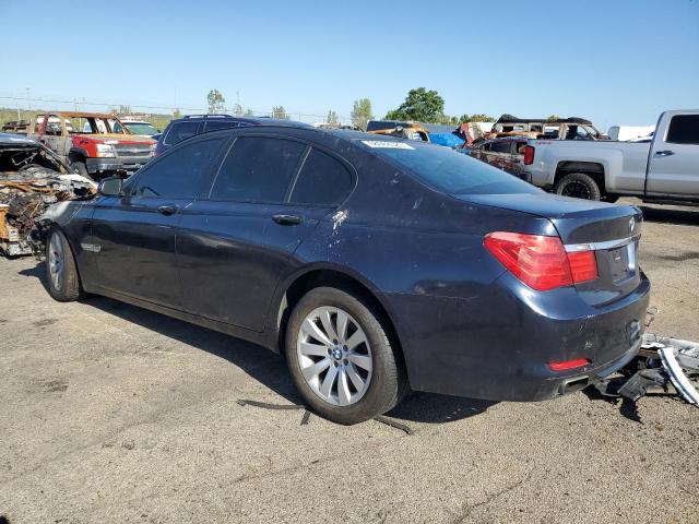 WBAKC6C55BC394183 - 2011 BMW 750 XI BLUE photo 2