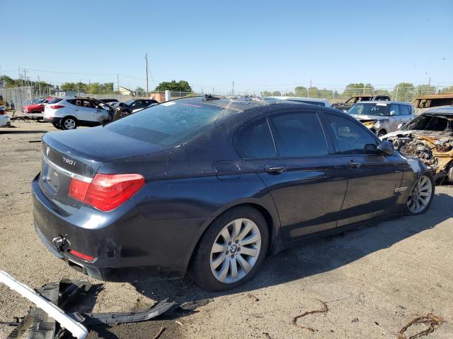 WBAKC6C55BC394183 - 2011 BMW 750 XI BLUE photo 3