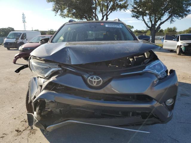 JTMWFREV9HJ103960 - 2017 TOYOTA RAV4 XLE GRAY photo 5