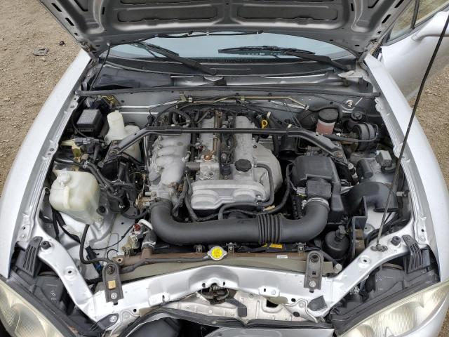 JM1NB353210203154 - 2001 MAZDA MX-5 MIATA BASE SILVER photo 11