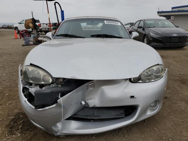 JM1NB353210203154 - 2001 MAZDA MX-5 MIATA BASE SILVER photo 5