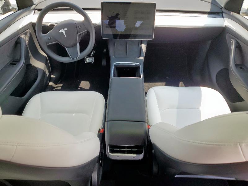 7SAYGDEE9SA351696 - 2025 TESLA MODEL Y GRAY photo 8