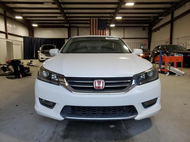 1HGCR2F7XEA002196 - 2014 HONDA ACCORD EX WHITE photo 5