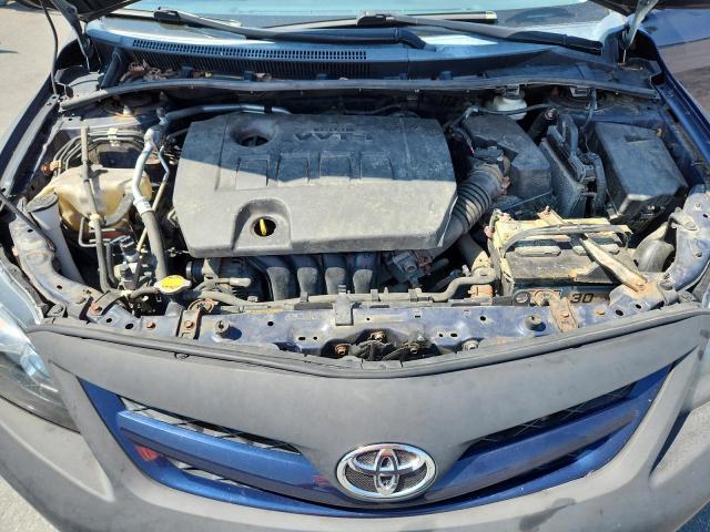 2T1BU4EE9DC070164 - 2013 TOYOTA COROLLA BASE BLUE photo 11