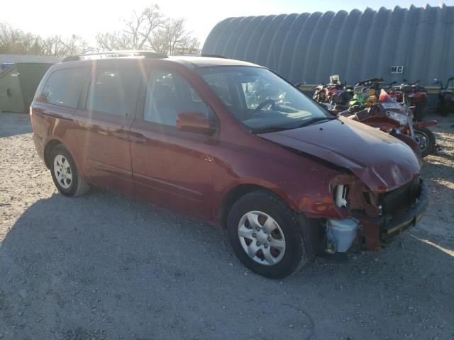 KNDMG4C30A6341598 - 2010 KIA SEDONA LX RED photo 4