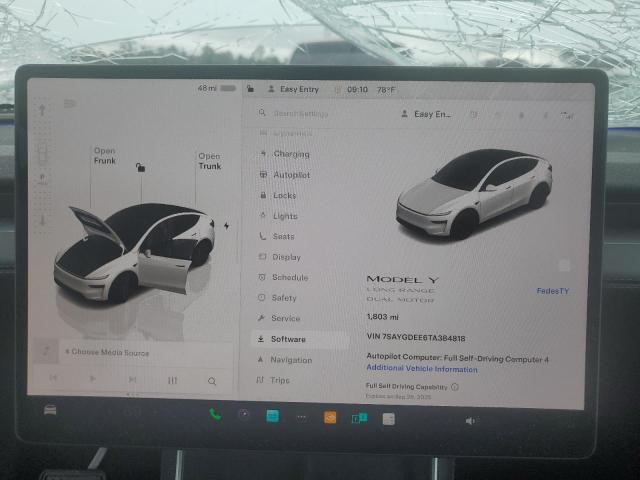 7SAYGDEE6TA384818 - 2026 TESLA MODEL Y WHITE photo 9