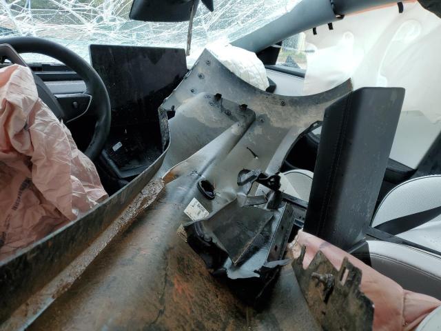 5YJ3E1ET8RF855020 - 2024 TESLA MODEL 3 黑色 照片 9