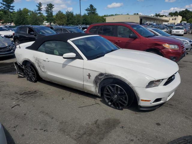 1ZVBP8EMXC5265978 - 2012 FORD MUSTANG WHITE photo 4