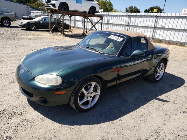 JM1NB353820222177 - 2002 MAZDA MX-5 MIATA BASE GREEN photo 1
