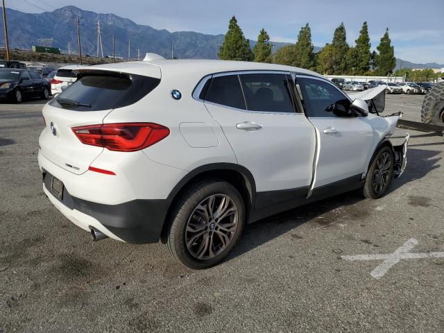 WBXYJ3C30JEB37652 - 2018 BMW X2 SDRIVE28I WHITE photo 3