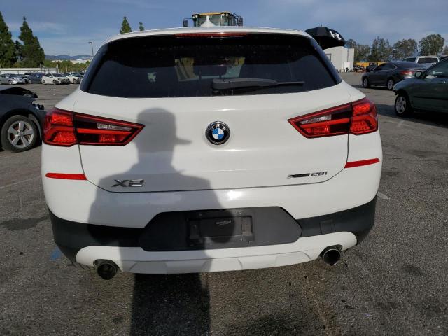 WBXYJ3C30JEB37652 - 2018 BMW X2 SDRIVE28I WHITE photo 6