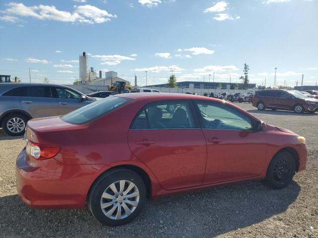 5YFBU4EEXDP207094 - 2013 TOYOTA COROLLA BASE Rouge photo 3