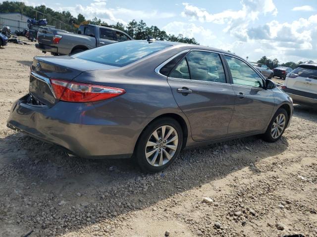 4T1BF1FK1FU951732 - 2015 TOYOTA CAMRY LE GRAY photo 3