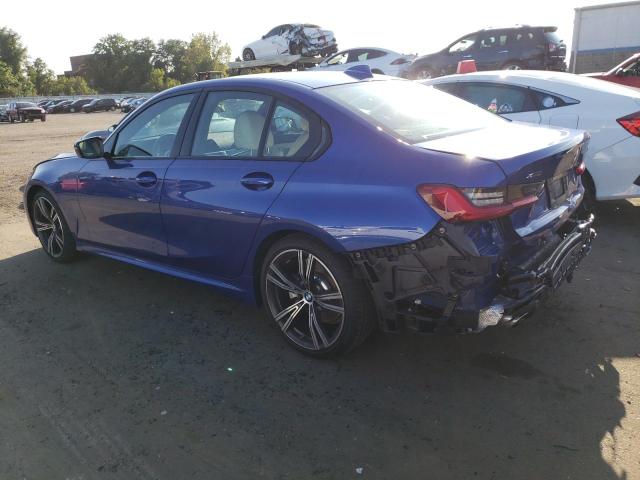 3MW5R7J04L8B33323 - 2020 BMW 330XI BLUE photo 2