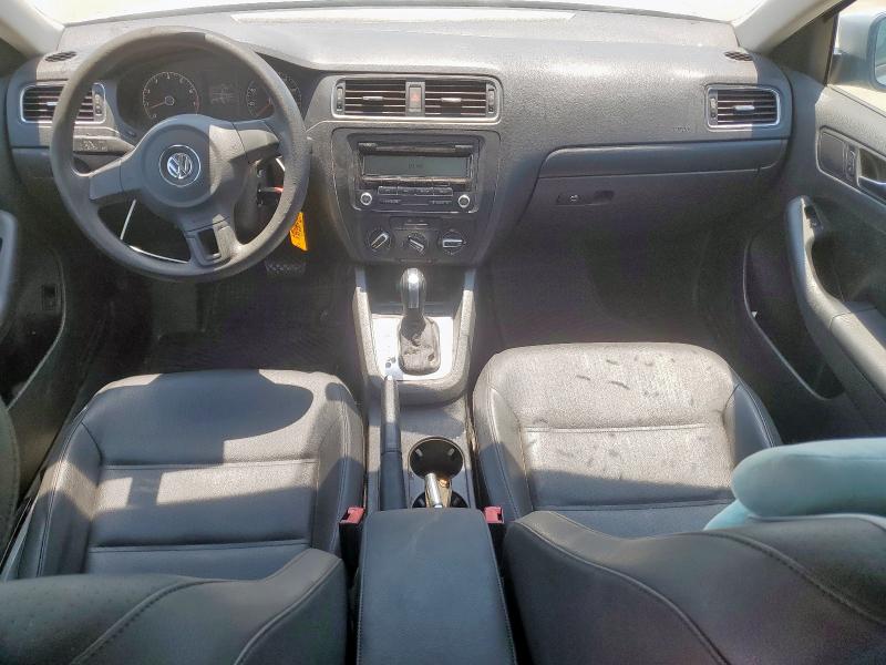 3VWDX7AJ9BM303644 - 2011 VOLKSWAGEN JETTA SE SILVER photo 8