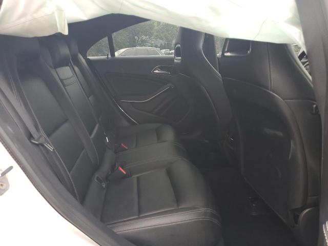 WDDSJ4GB4KN756771 - 2019 MERCEDES-BENZ CLA 250 4MATIC WHITE photo 10