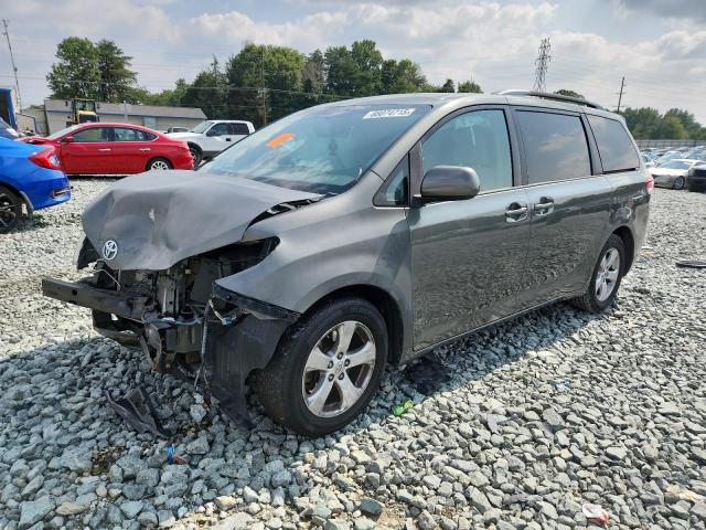 2013 TOYOTA SIENNA LE, 