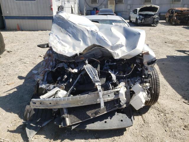 JF1ZNAA13D1733784 - 2013 TOYOTA SCION FR-S 银色 照片 5