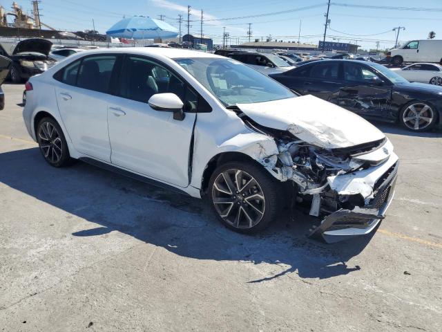5YFS4RCE8LP025814 - 2020 TOYOTA COROLLA SE Білий фото 4