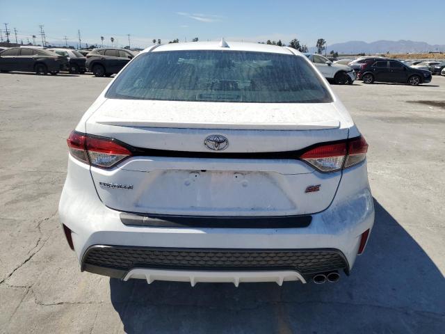 5YFS4RCE8LP025814 - 2020 TOYOTA COROLLA SE Білий фото 6