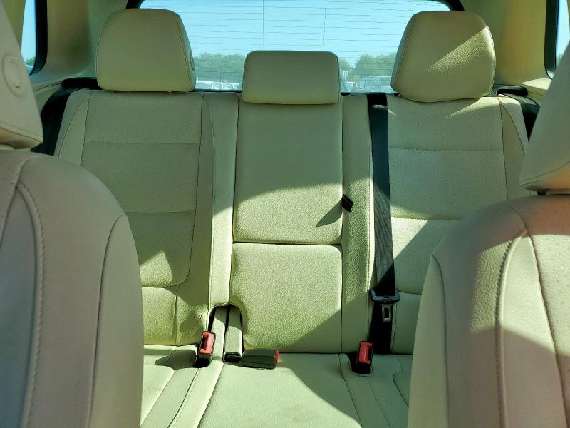 WVGBV7AX1CW585490 - 2012 VOLKSWAGEN TIGUAN S WHITE photo 10