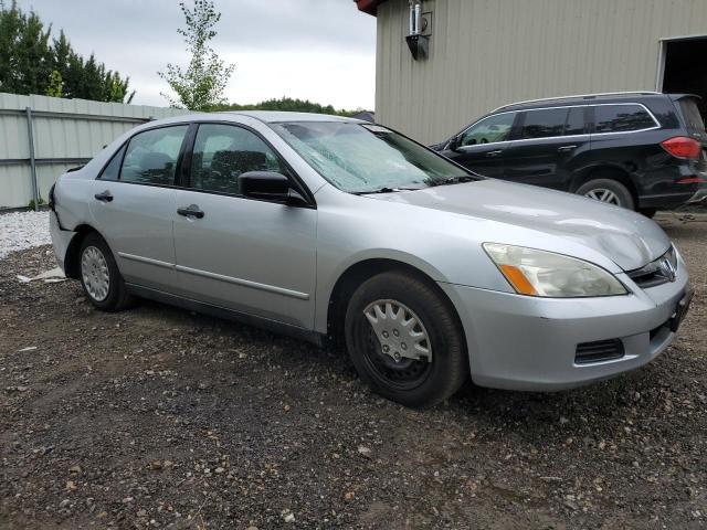 1HGCM56157A196263 - 2007 HONDA ACCORD VALUE SILVER photo 4