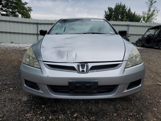 1HGCM56157A196263 - 2007 HONDA ACCORD VALUE SILVER photo 5