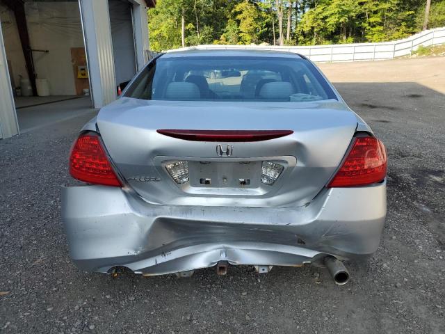 1HGCM56157A196263 - 2007 HONDA ACCORD VALUE SILVER photo 6