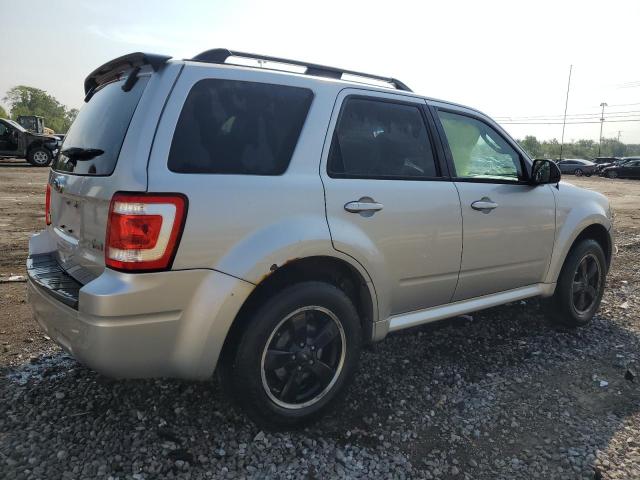 1FMCU9DG2AKA72123 - 2010 FORD ESCAPE XLT SILVER photo 3