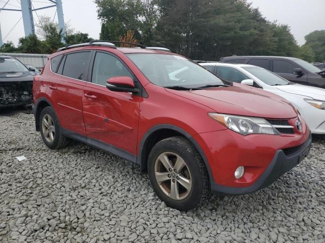 2T3RFREV8FW400410 - 2015 TOYOTA RAV4 XLE RED photo 4