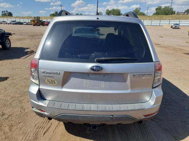JF2SHADCXCH457269 - 2012 SUBARU FORESTER 2.5X PREMIUM 银色 照片 6