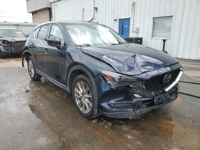 JM3KFBDM3K0593508 - 2019 MAZDA CX-5 GRAND TOURING BLUE photo 4