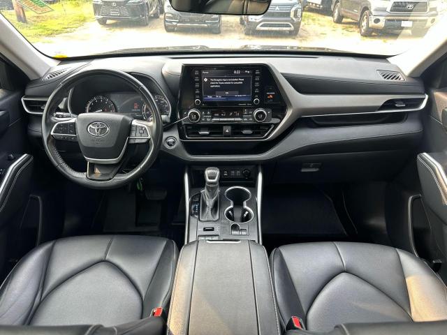 5TDGZRBH2NS563986 - 2022 TOYOTA HIGHLANDER XLE 黑色 照片 8