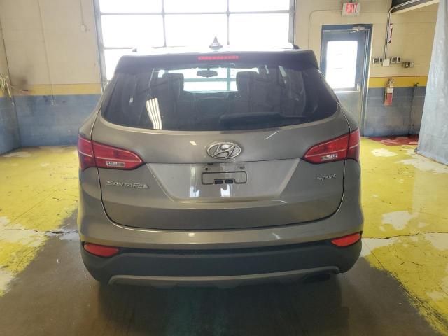5XYZU3LB7GG336047 - 2016 HYUNDAI SANTA FE S GRAY photo 6