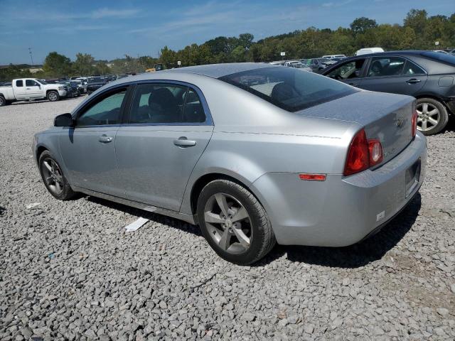 1G1ZC5EU8BF392192 - 2011 CHEVROLET MALIBU 1LT 银色 照片 2