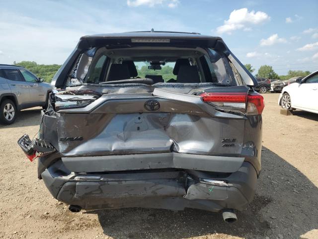 2T3P1RFV3PW378161 - 2023 TOYOTA RAV4 XLE GRAY photo 6