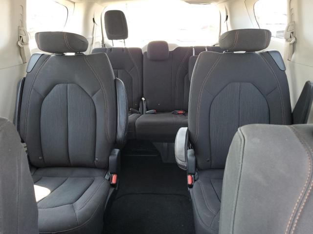 2C4RC1CG1JR315779 - 2018 CHRYSLER PACIFICA LX CHARCOAL photo 10