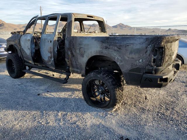 3C6UR5FL1JG419453 - 2018 RAM 2500 LARAMIE BURN photo 2