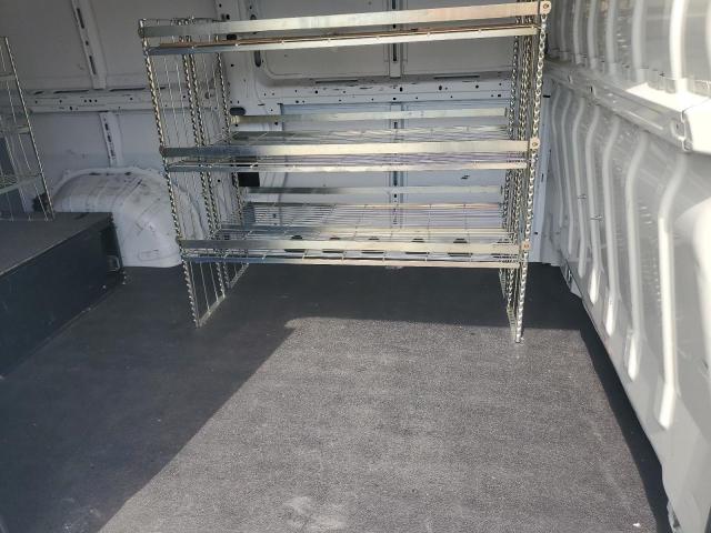 3C6TRVAG0KE532748 - 2019 RAM PROMASTER 1500 STANDARD Белый фото 11